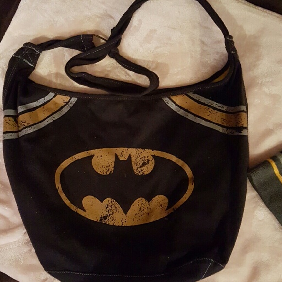 SOLD batman bag and beanie set - Picture 2 of 5